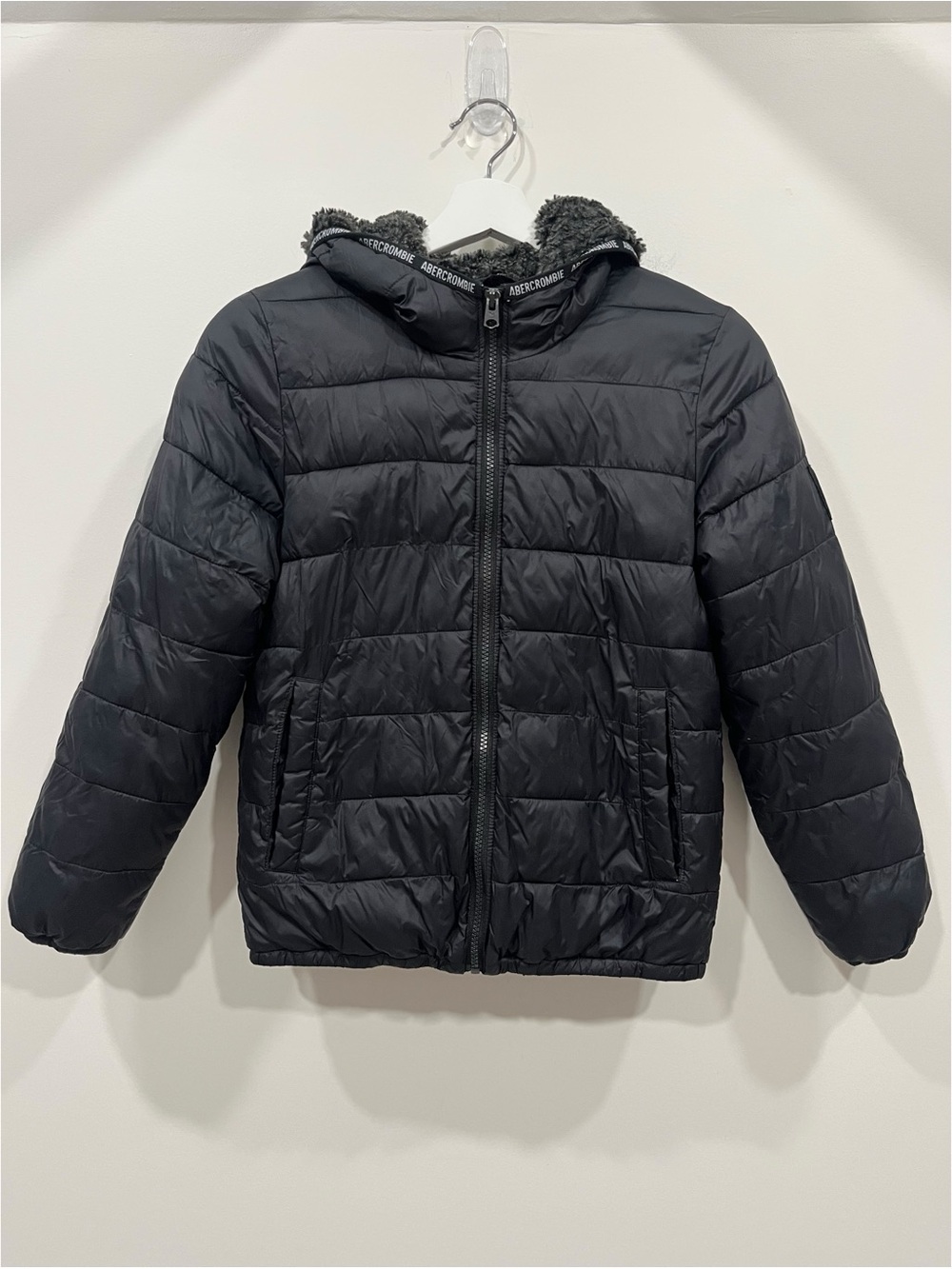 Abercrombie Kids Boys Black Faux Fur Lined Hooded Puffer Jacket XL 11/12